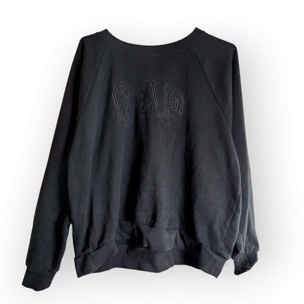 GAP Womena Large Classic Black Crewneck Top